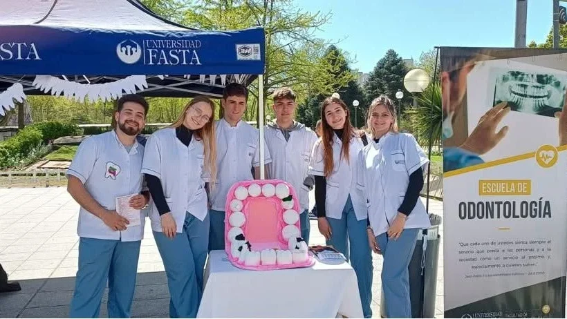 Facultad de Ciencias Medicas UFASTA 30 anos salud Mar del Plata