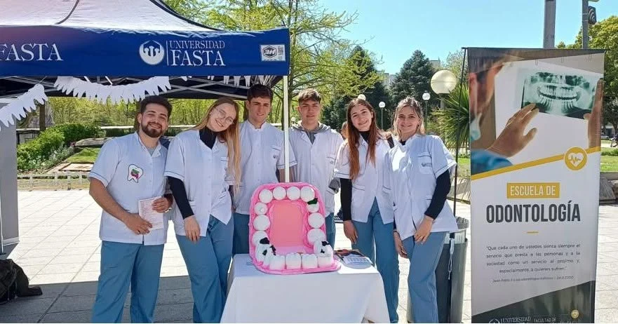Facultad de Ciencias Medicas UFASTA 30 anos salud Mar del Plata